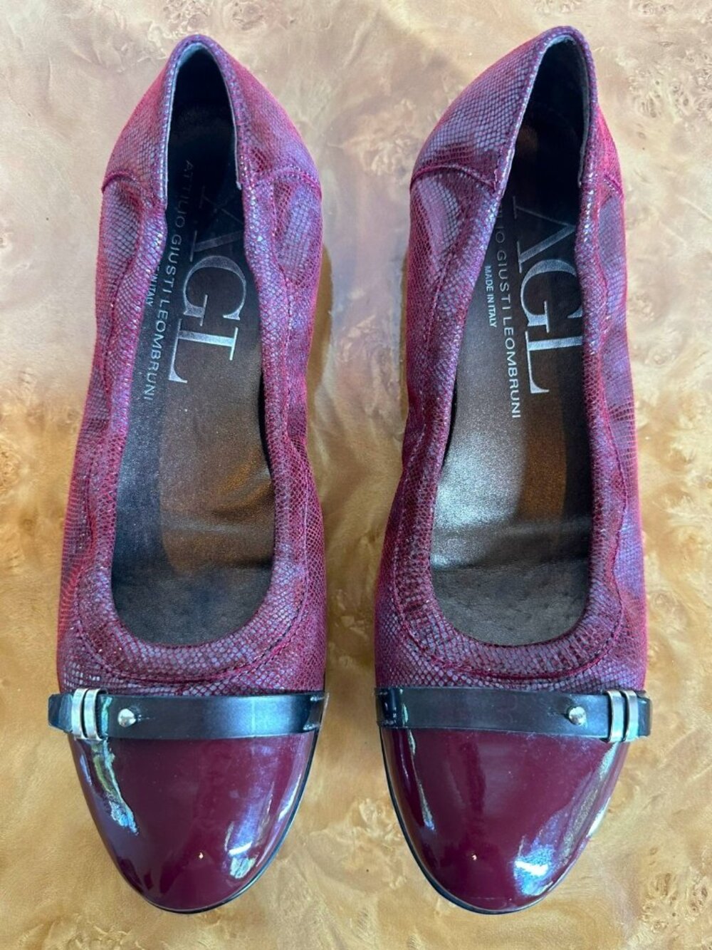 AGL Attilio Giusti Leombruni N558436 Burgundy Patent Cap Toe Flats 38